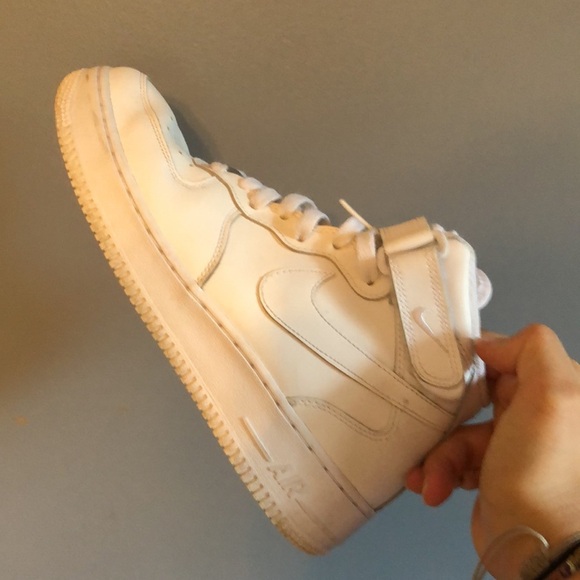 Nike Air Force 1 Hi-Top Sneakers in Triple White - Picture 9 of 15